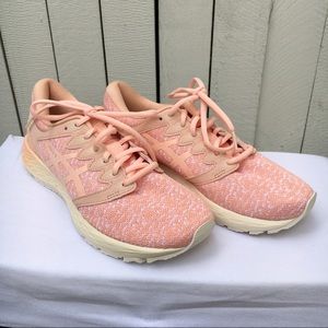 ASICS women’s Roadhawk FF 2 MX Shoes